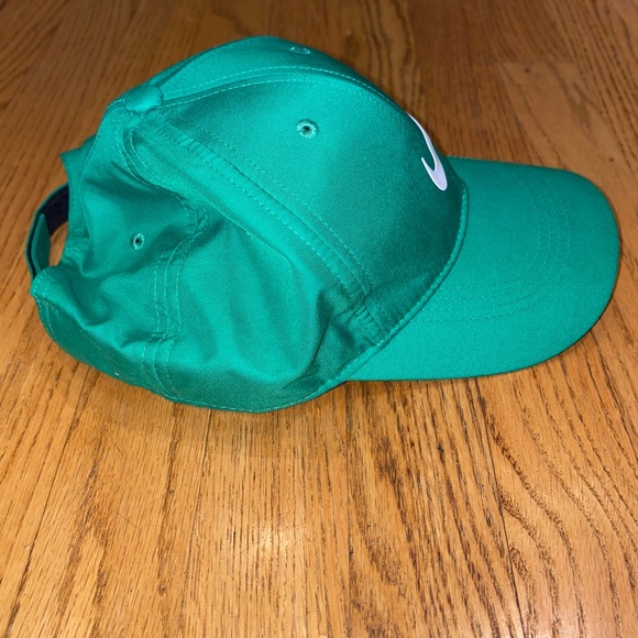 Nike Green Cap with White Logo - Picture 2 of 4